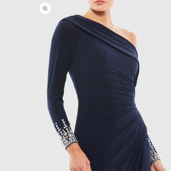 NWOT Mac Duggal Beaded Cuff Drop Shoulder Faux Wrap Gown Size 14 - Picture 3 of 8